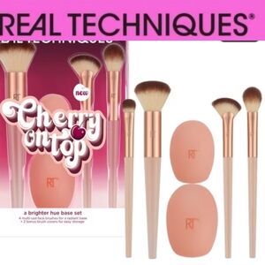 Real Techniques Cherry On Top A Brighter Hue Base Set